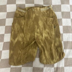 Patagonia Men's 33 Dirt Roamer Shorts 11" Inseam, Lightweight, Biker/Cycling